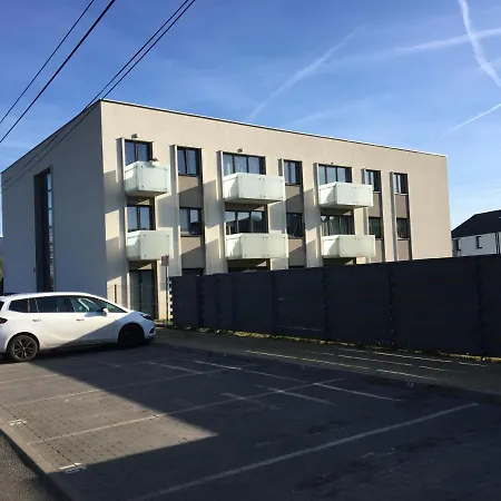 1 Tyskie Apartamenty Z Prywatnym Ogrodkiem شقة