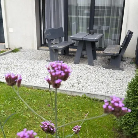 Appartement 1 Tyskie Z Prywatnym Ogrodkiem *