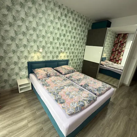 1 Tyskie Apartamenty Z Prywatnym Ogrodkiem شقة