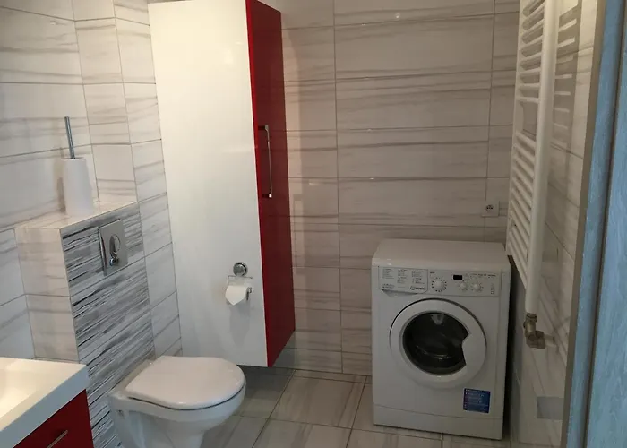 1 Tyskie Z Prywatnym Ogrodkiem * טיצ'י