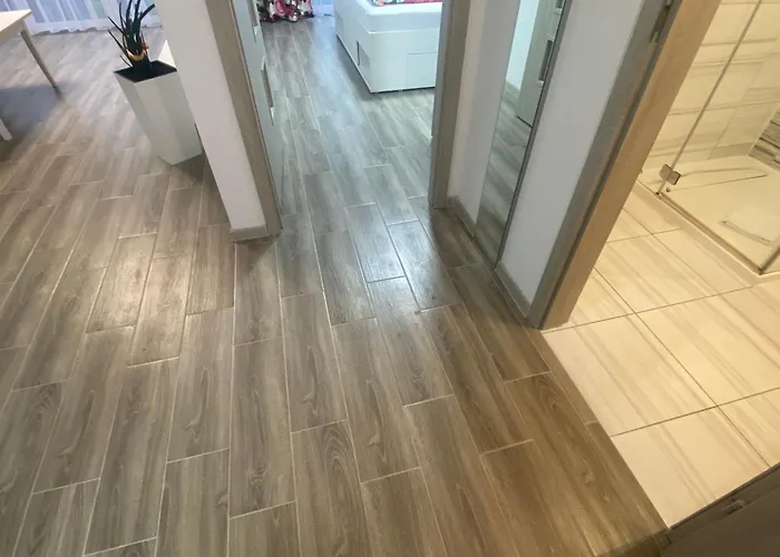 1 Tyskie Z Prywatnym Ogrodkiem * טיצ'י