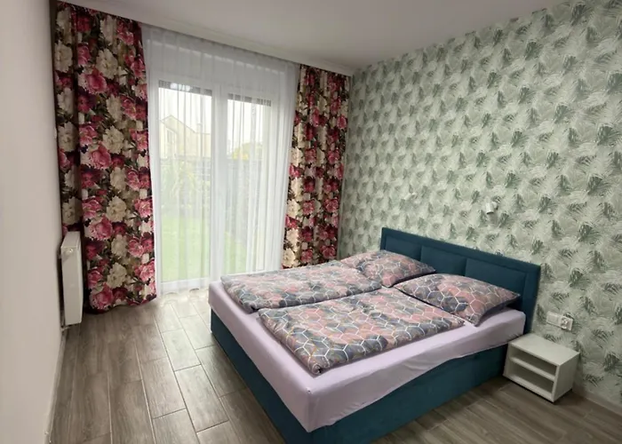 1 Tyskie Z Prywatnym Ogrodkiem Lägenhet *